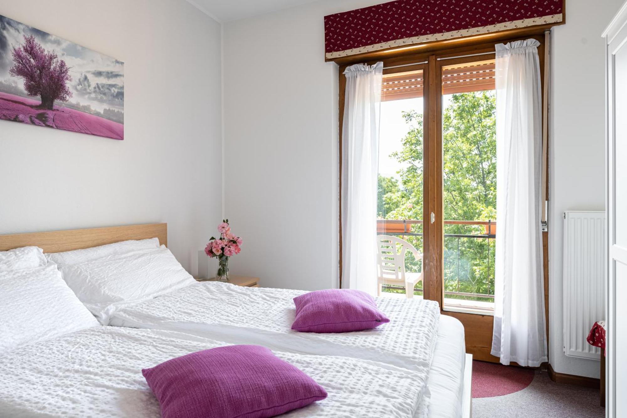 Piccolo Orso Bruno Bed & Breakfast Cavareno Exterior photo