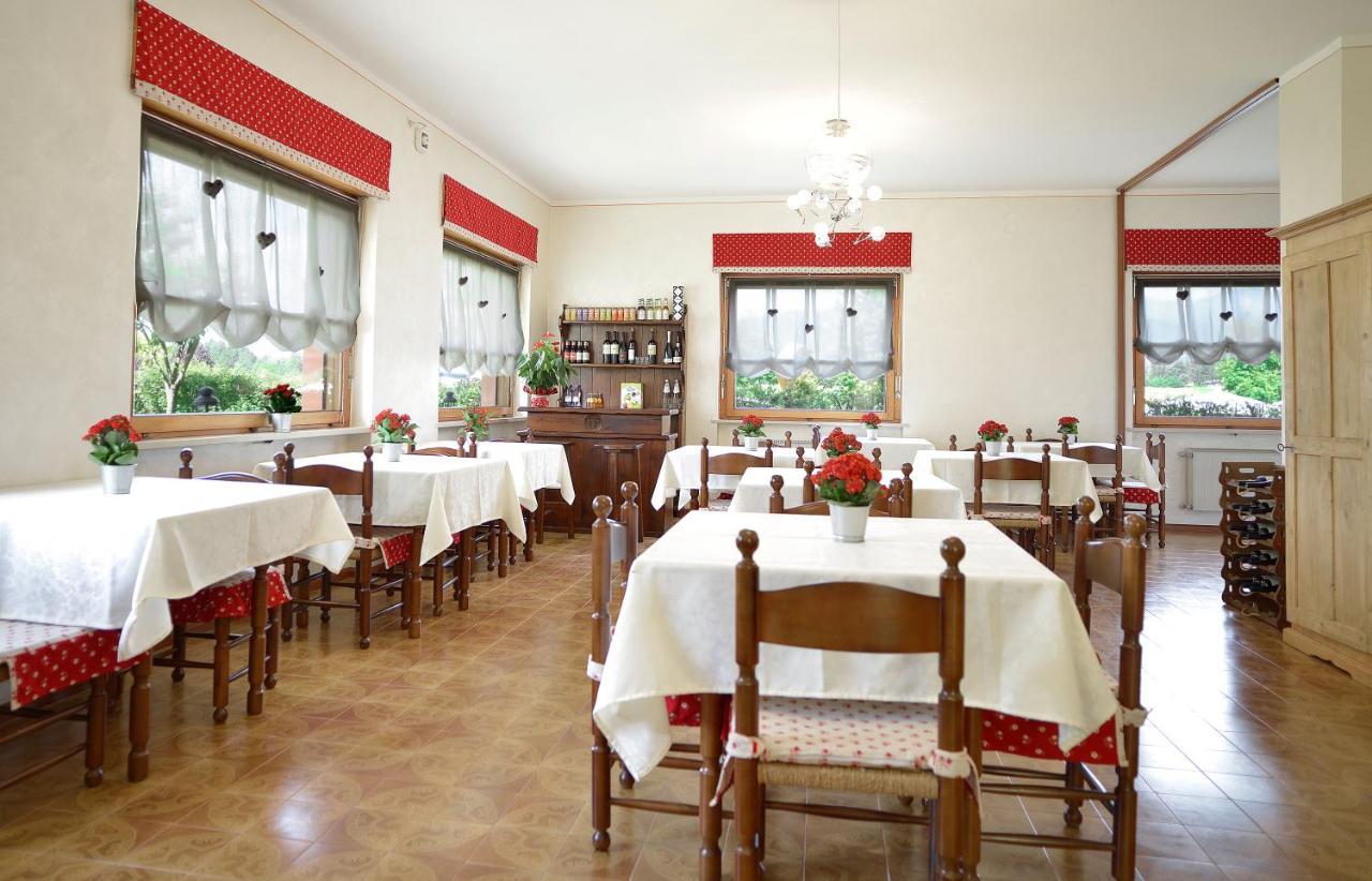 Piccolo Orso Bruno Bed & Breakfast Cavareno Exterior photo